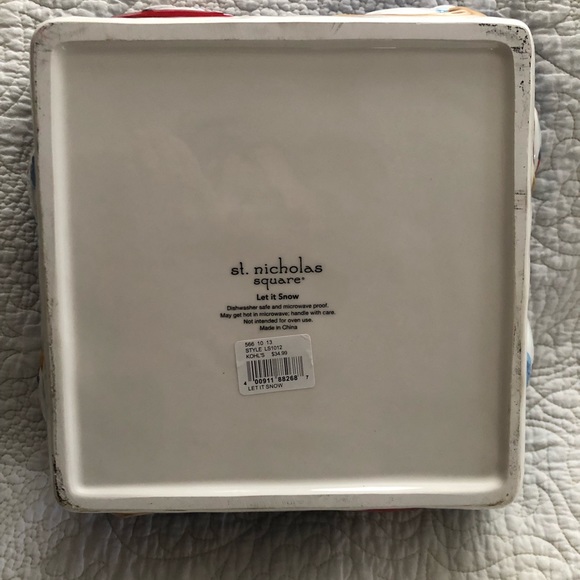 🎉SALE!!🎉 St. Nicholas Square Large Bowl Let It Snow Hand Painted Design - Picture 5 of 7